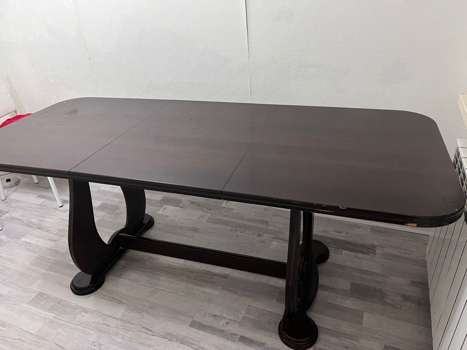 Продам стол гостиной дерево натуральный