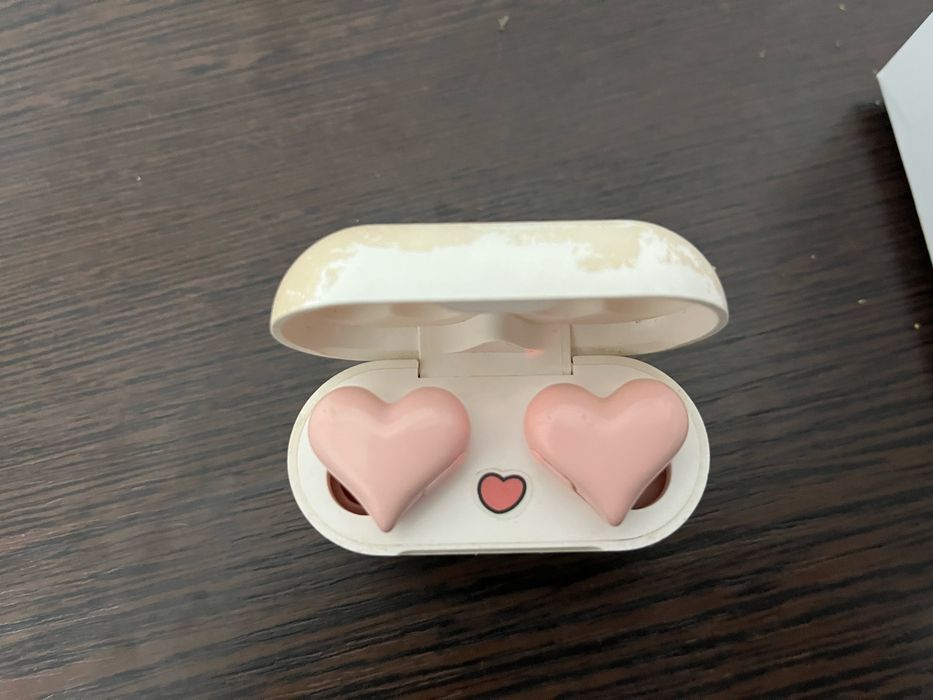 Наушники Hearbuds