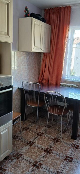 Vând apartament!!