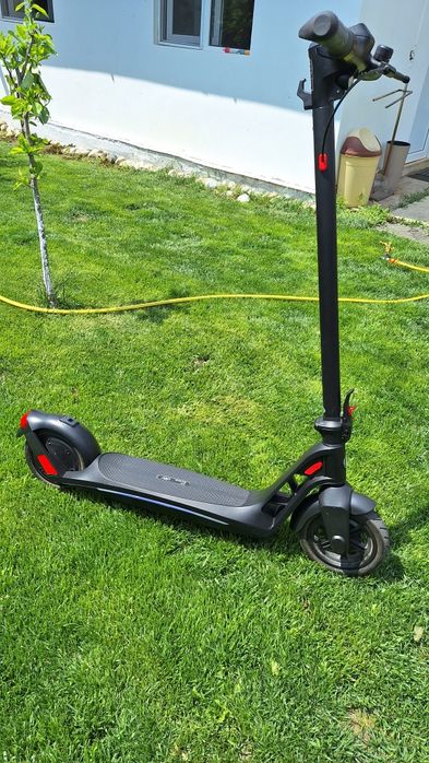 Trotineta electrica MYRIA City Traveller UEV Urban Electric Vehicle