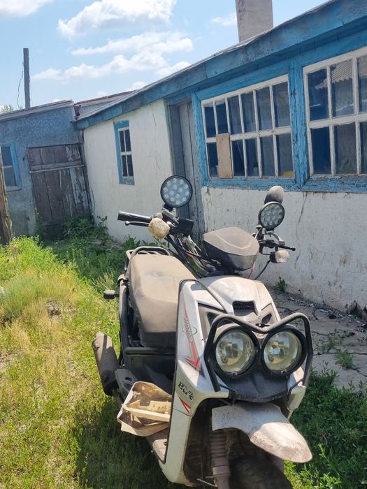 Продам скутер Bumer