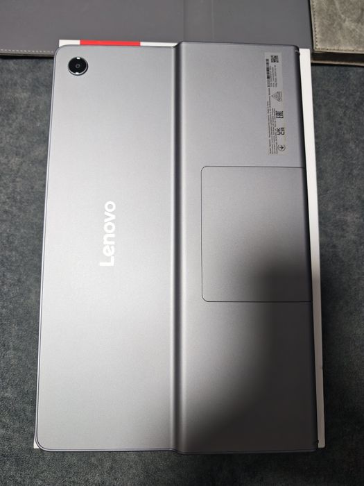 Tableta Lenovo Tab Plus