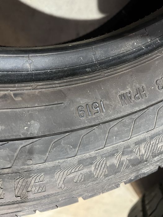 4 бр летни гуми 205/65/16C Semperit