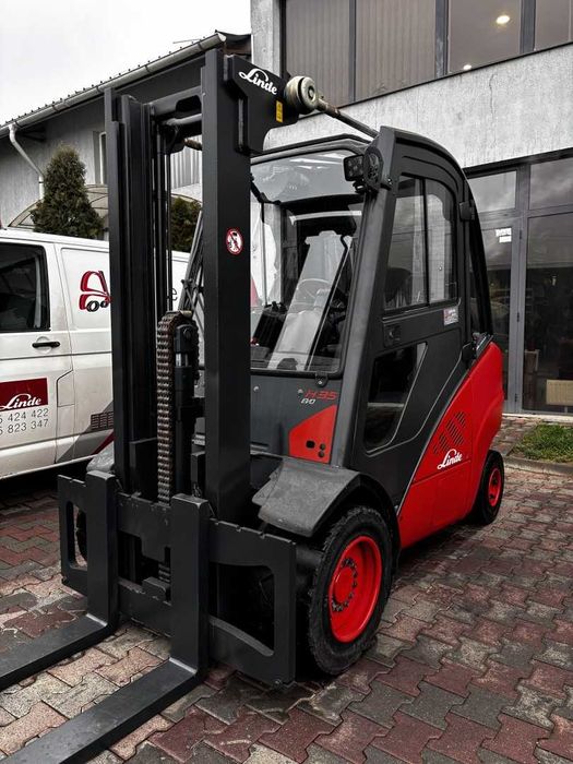 Stivuitor - Motostivuitor Linde H35T-02 CABINĂ An fabricație 2014