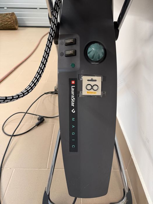 Stație de călcat LauraStar