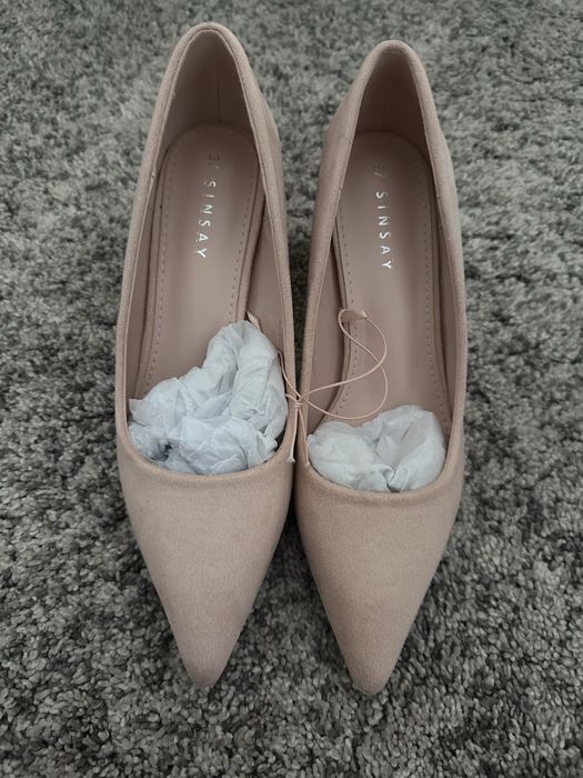 Дамски обувки на ток