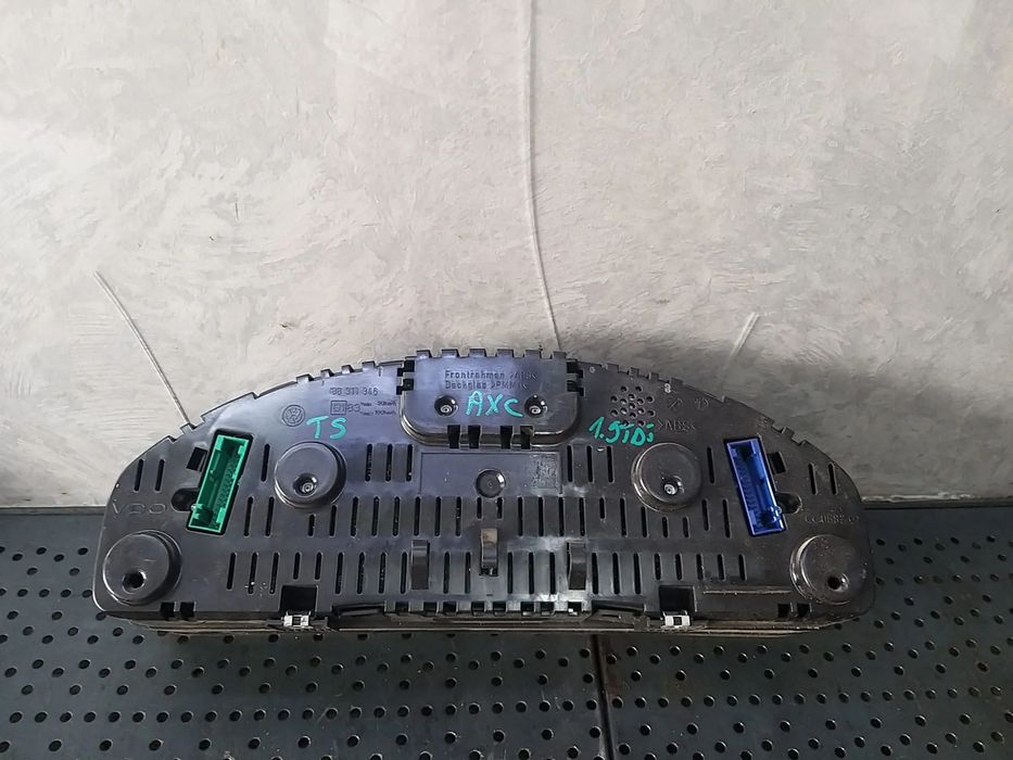 Ceasuri bord diesel vw transporter t5 88311346