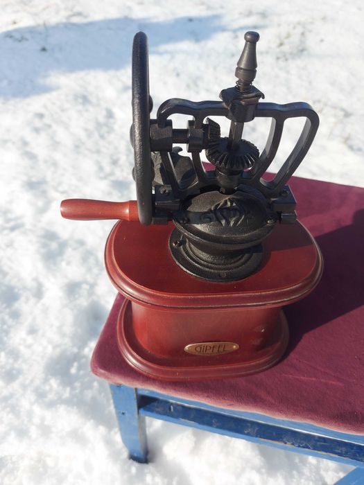 Кофемолка ручная