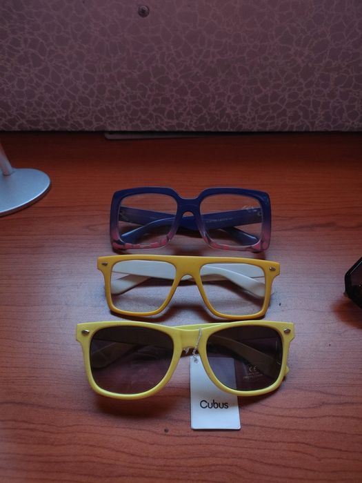 продаю очки детские и взрослые