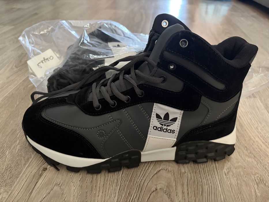 Кроссовки зимнии