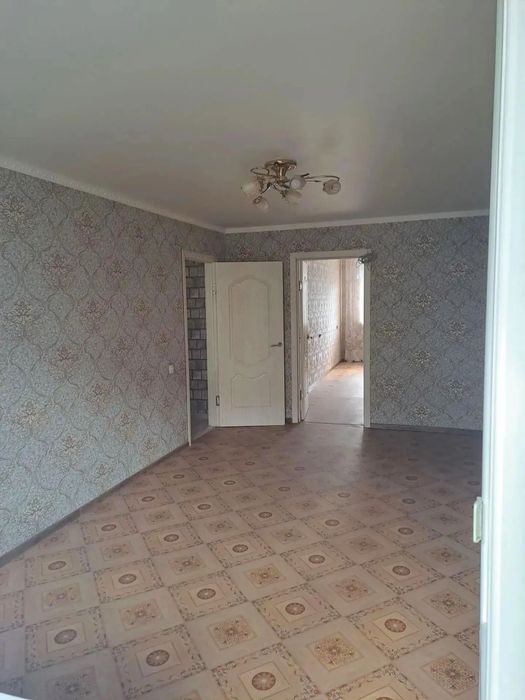 Продам двухкомнатную квартиру