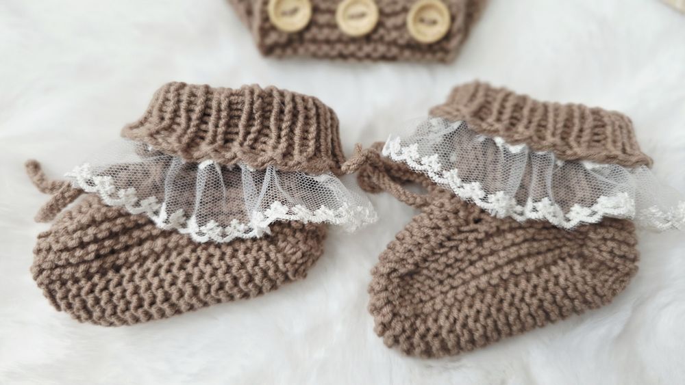 Set Cadou Bebe 0-3 luni - Tricotat Manual - Ideal Ședință Foto