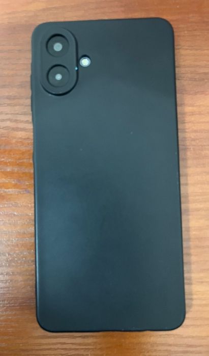 продается телеофн Samsung A07