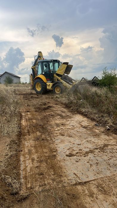 Vând parcele teren intravilan