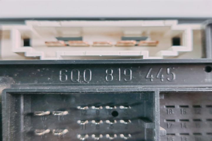 Panou comanda ventilatie 6Q0819445 Skoda Fabia 6Y