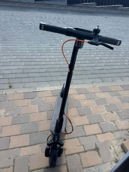 Trotineta electrica Ninebot E2 Plus