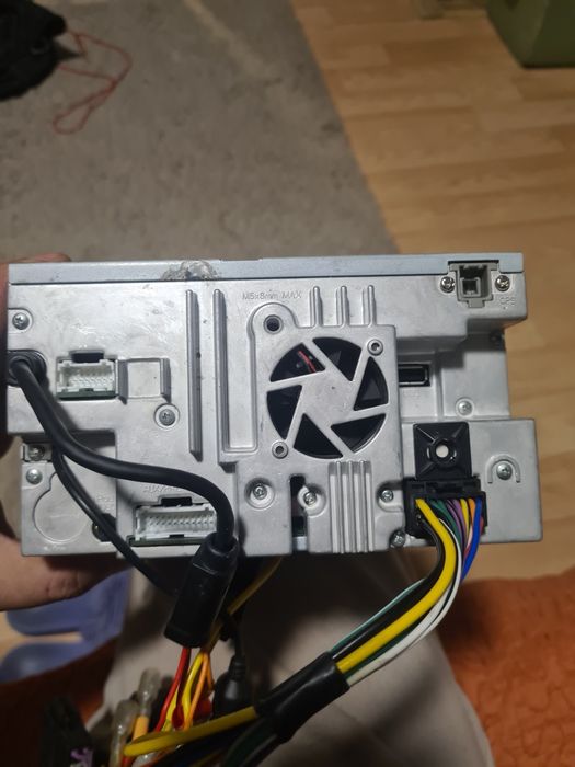 Vând Navigație Alpine cu Bluetooth usb și aux