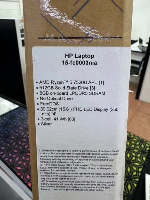 HP 15-fc0003nia Ryzen 5-7520U 8GB/512GB SSD