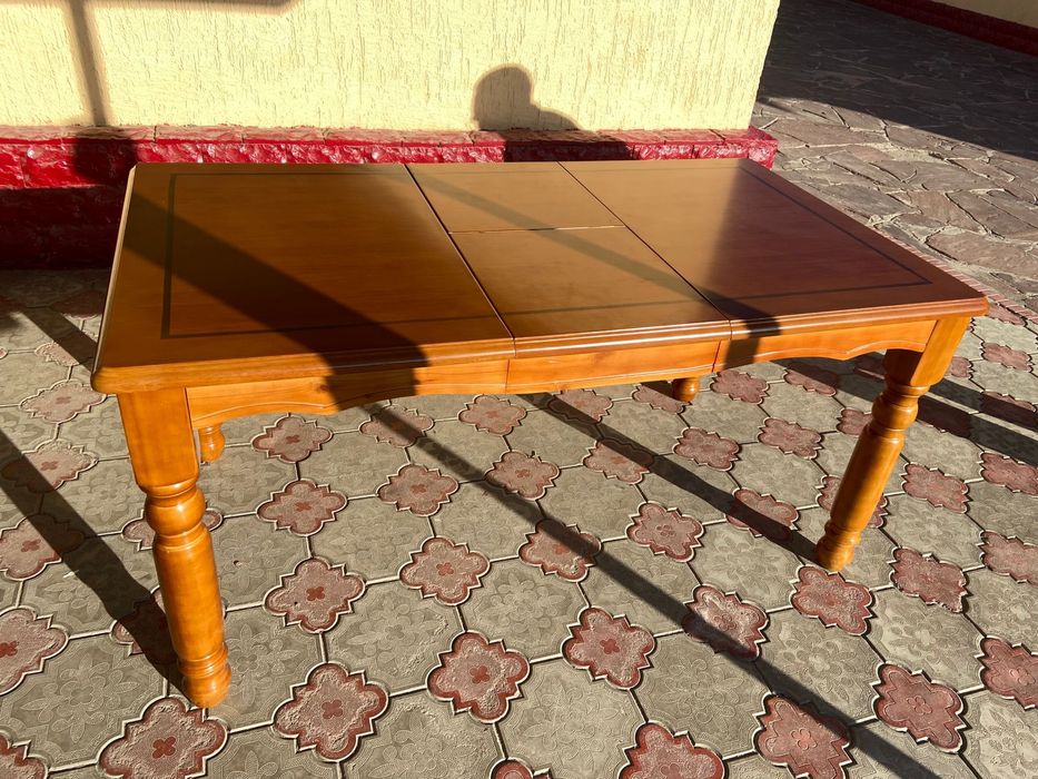 Мебель стол мебель