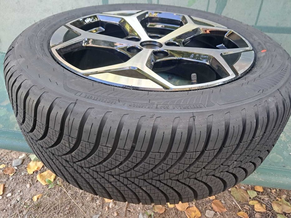 Jante cu cauciucuri Goodyear4SeasonsM+S Ford Puma 2025 215 55 R 17 NOI