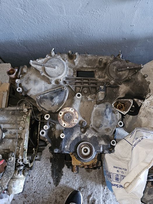 Продам мотор VQ35DE