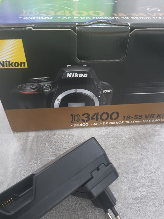 Фотоапарат Nikon D3400 – перфектно състояние, като нов!