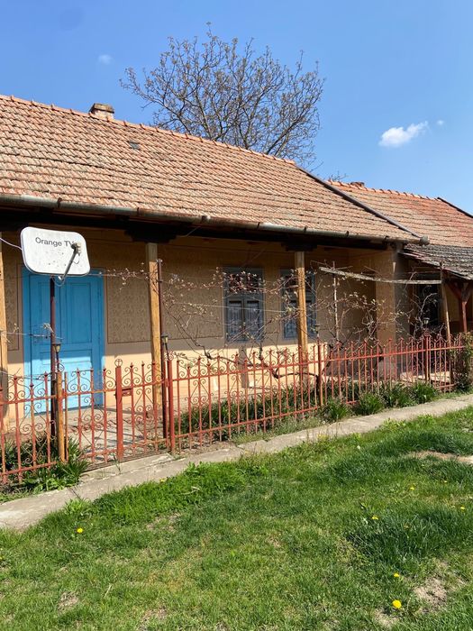 Vand casa urgent