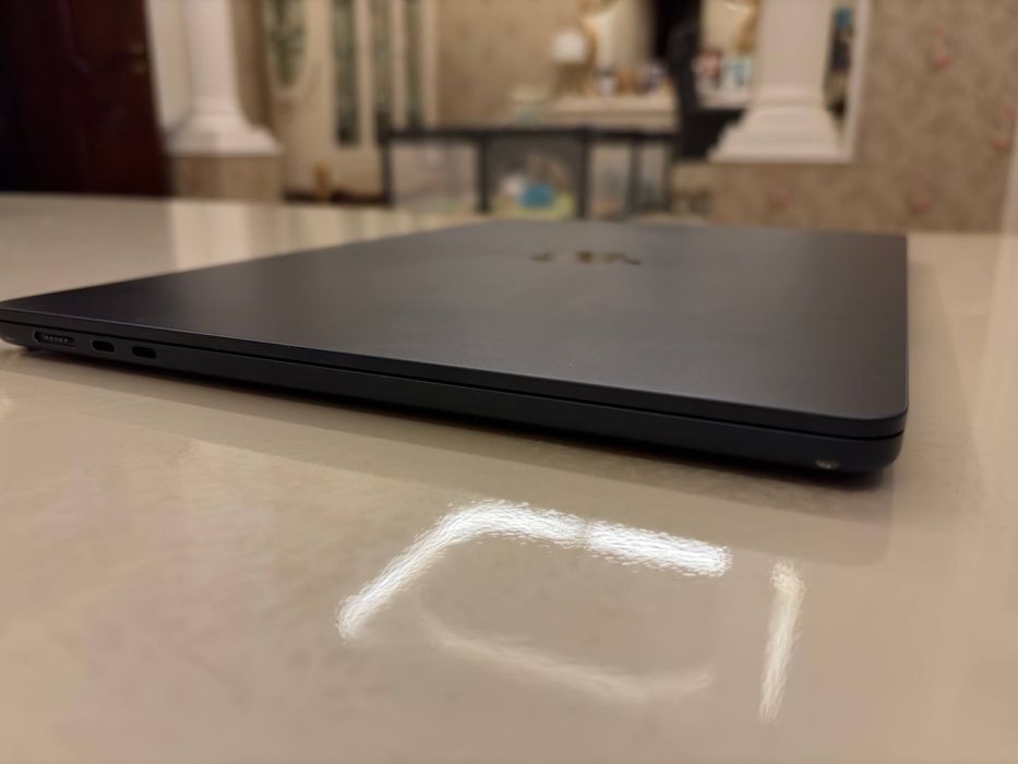 MacBook Air 15" M2 | 8/512 GB | Идеальное состояние | Скидка студентам