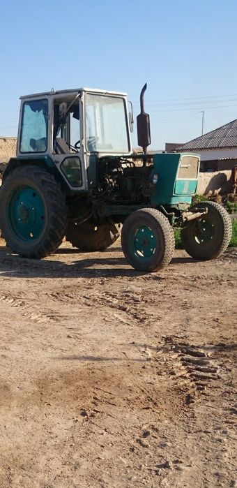 Юмз трактор срочна сотилади