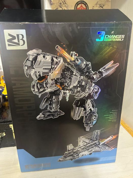 Продам трансформер и лего