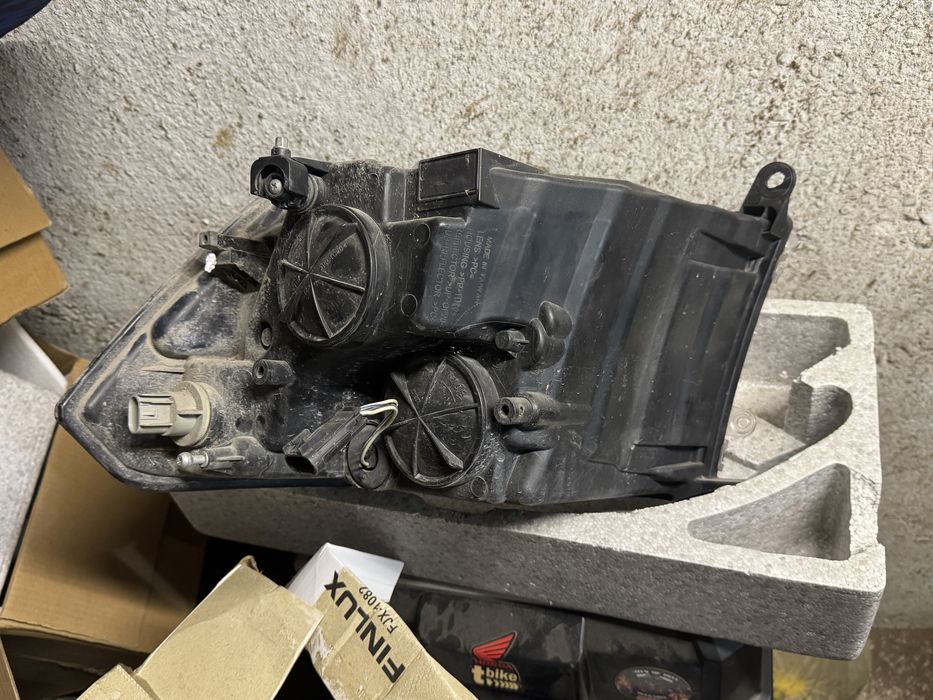 Фарове ДОДЖ Рам 1500