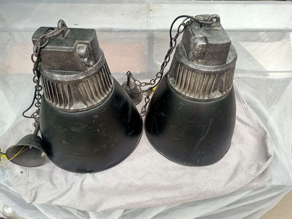 Продам люстры дизайнеркие