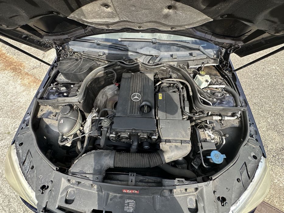 Mercedes Benz C200 compressor