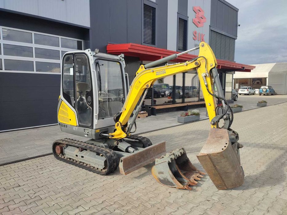Excavator Wacker Neuson ET24 folosit-Dealer autorizat