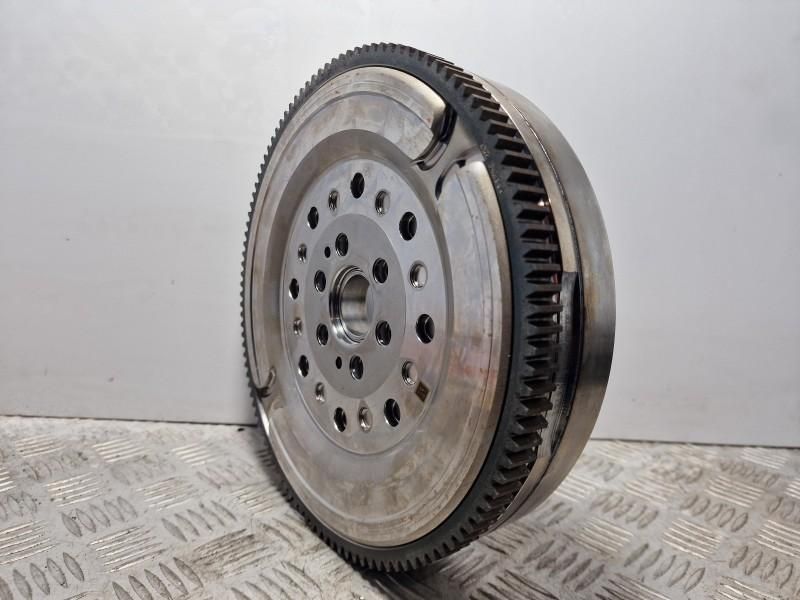 Volanta originala 6+1 trepte M32 Opel Astra H 1.9 CDTI 100cp 74kw; 1.9