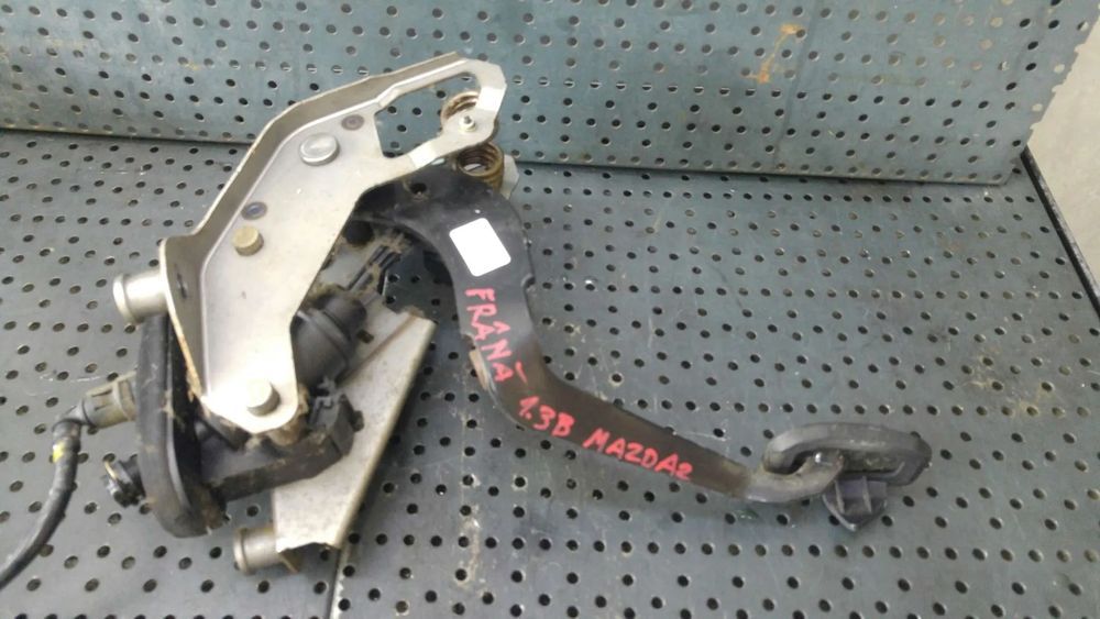Pedala frana 1.3 b mazda 2 de dh