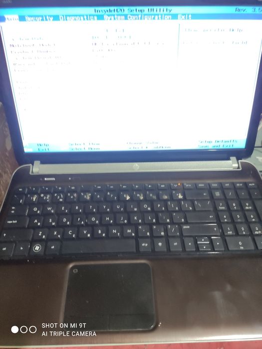 Продам ноутбук HP на запчасти