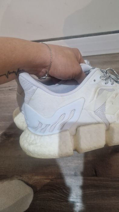 Маратонки 46,5 номер