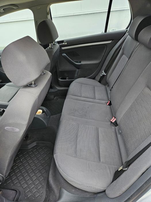 Vw Golf 5 1.9 TDI 105 cp