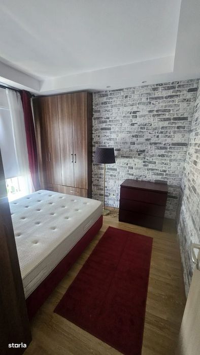 2 camere+parcare, Cosmopolis