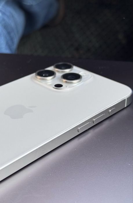 Iphone 15 pro max 256 hb 87%