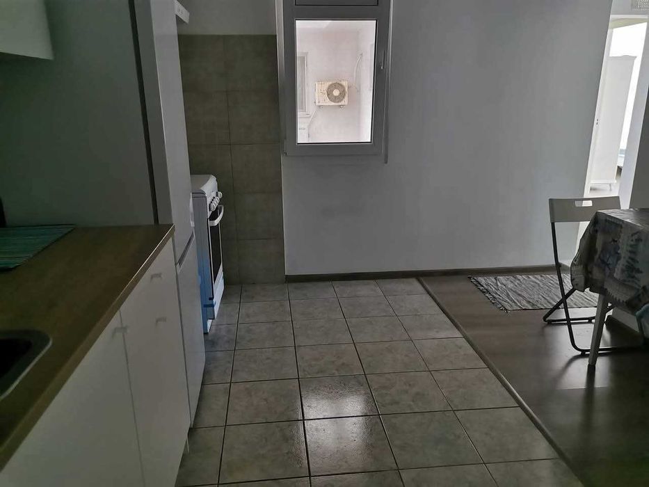 Apartament cu 3 camere de închiriat Lujerului