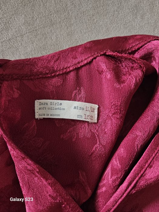 Rochite 10-12 ani..45 lei