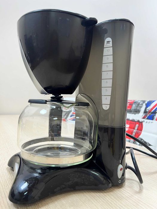 Капсульная кофеварка