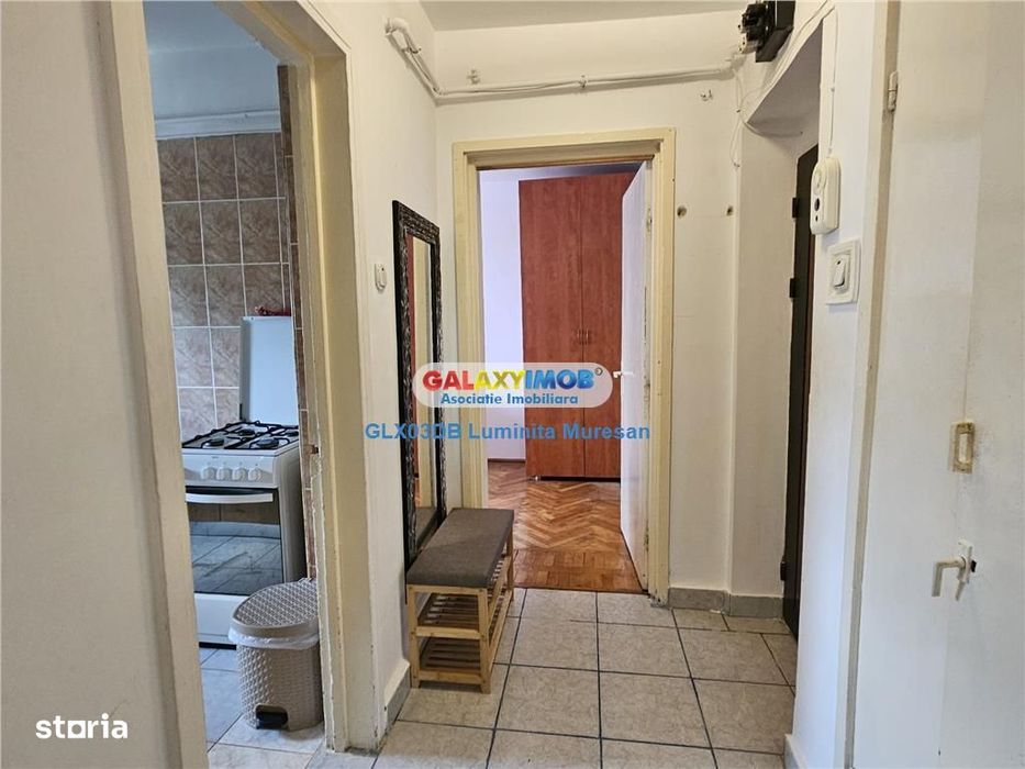 Vanzare apartament 3 camere semidecomandat Targoviste Micro 9