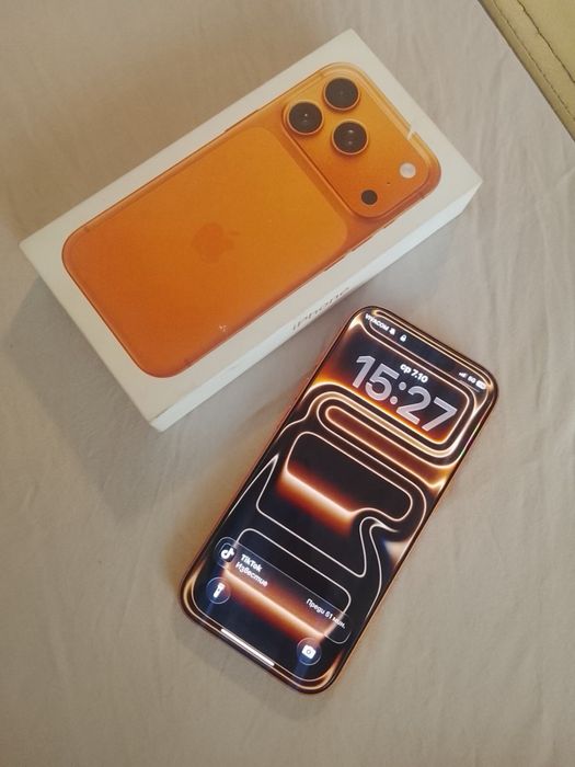 Iphone 17 Pro 256 GB Cosmic Orange