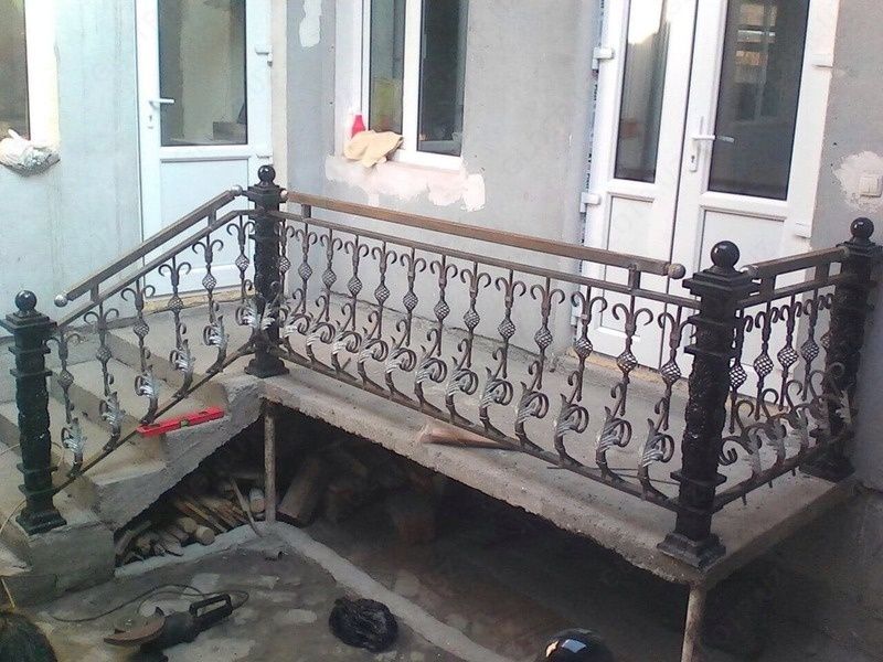 Barcha svarka ishlari qilaman reshotka zona tom yopish