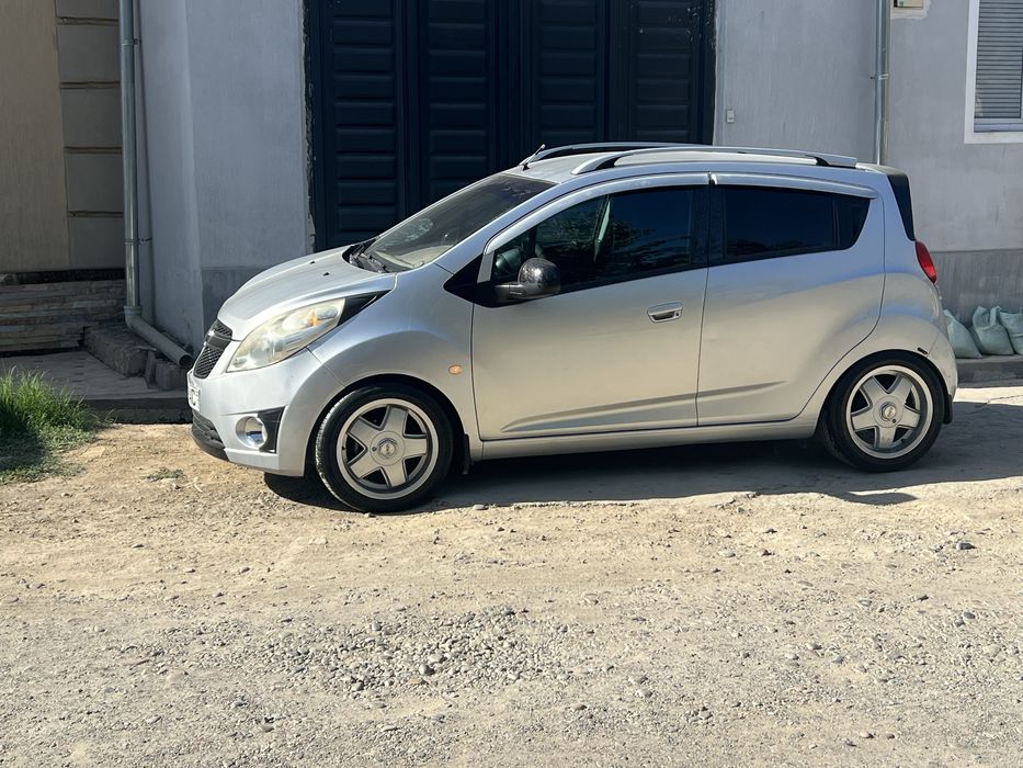 R16 dika balon sotiladi yaxwi xolatda