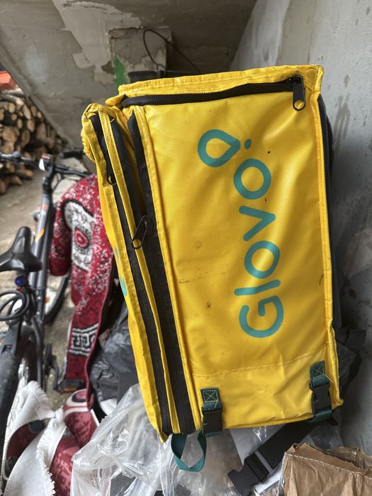 Vand geanta glovo De livrare