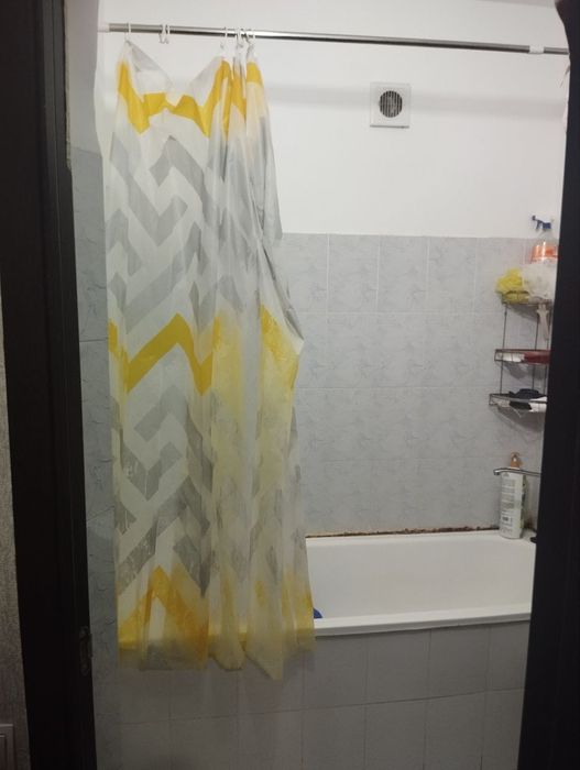 Продаётся трёхкомнатная квартира в чирчике